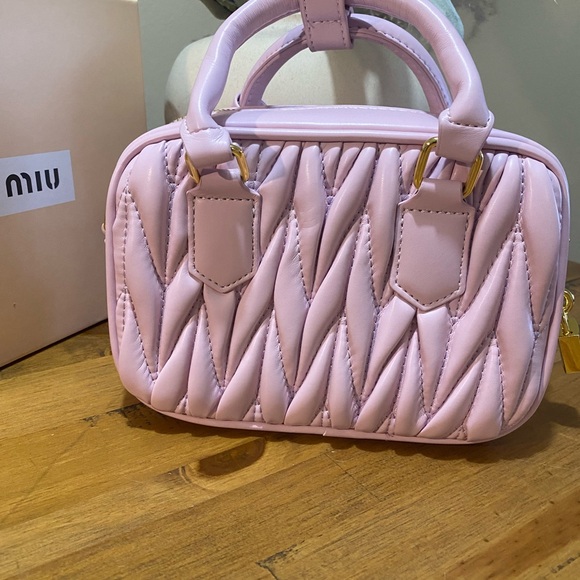 Miu Miu Light Pink Quilted Mini Bag - Picture 3 of 4